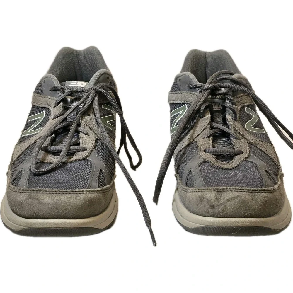 New Balance 877‎ Shoes Mens 10/ Women's 11.5 Grey Athletic Sneakers Walking